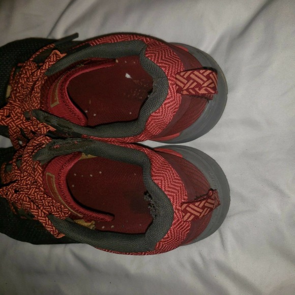 Brooks Cascadia 14 Women's‎ Trail Running Shoes Sneakers Red Size 9 B (Medium) - Picture 5 of 11